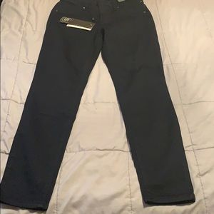 1822 Skinny Sz 8 Jeans